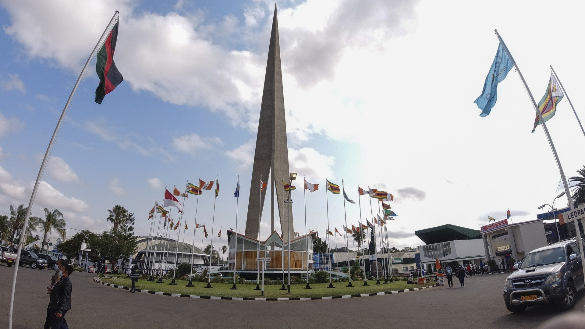 Fly fastjet to Bulawayo. A Smarter Way to Do The Zimbabwe International Trade Fair